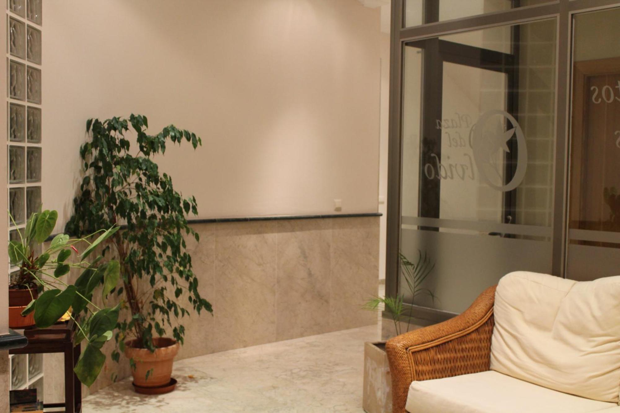 Apartamentos Turisticos Plaza Del Olvido Nerja Exterior foto